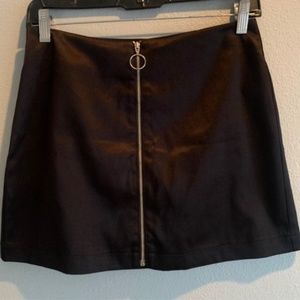 black pencil skirt